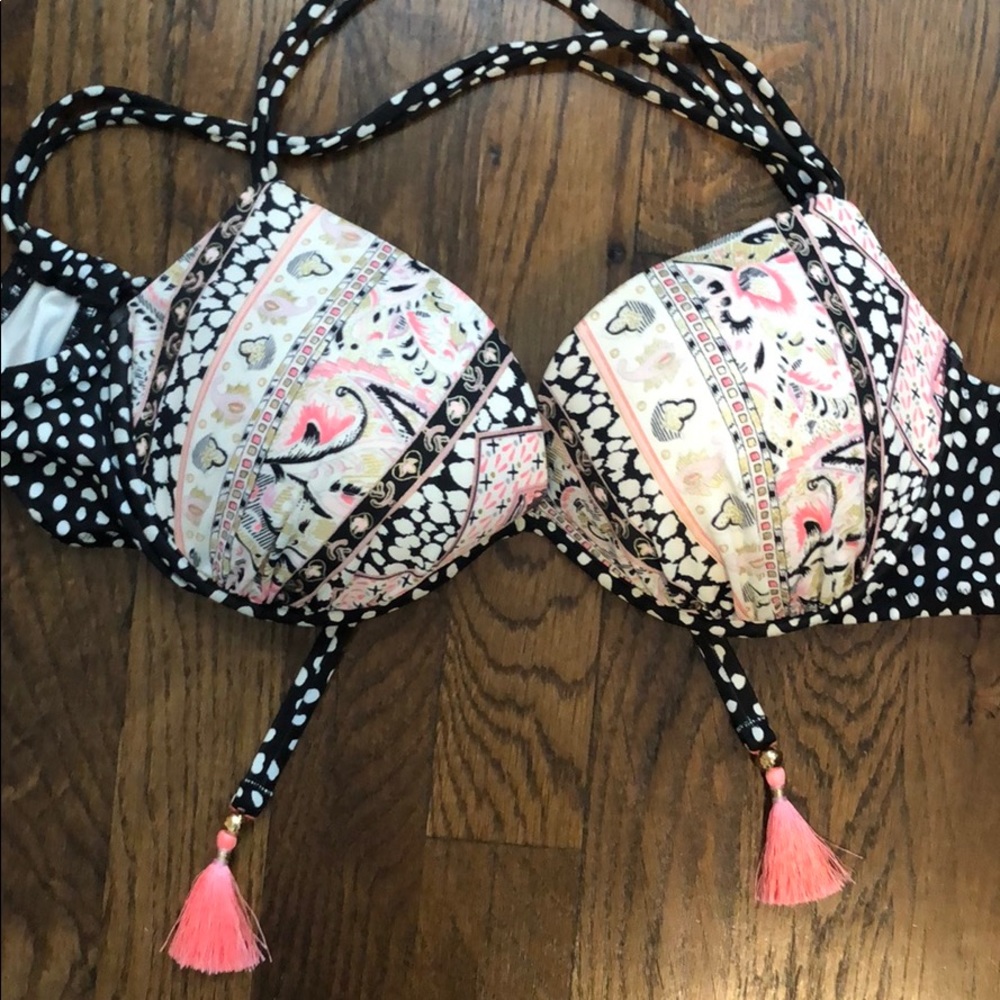Victoria’s Secret Bikini Top